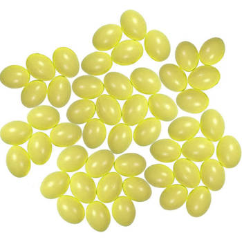 50x Plastic gele eitjes 6 cm decoratie/versiering - Feestdecoratievoorwerp