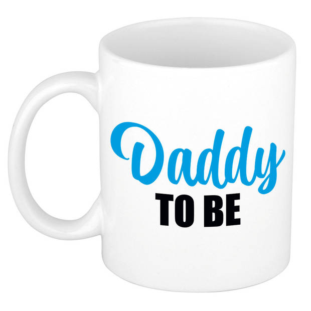 Daddy to be cadeau mok / beker wit met blauwe letters 300 ml - feest mokken