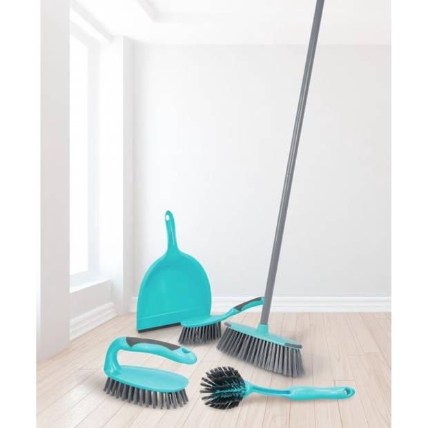 Cleaning set 6 pieces - Broom with handle - tin with hand brush - hand scrubber - dish brush