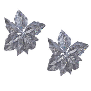 2x stuks decoratie bloemen kerstster zilver glitter op clip 23 cm - Kunstbloemen