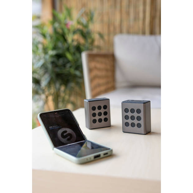 Bluetooth® Stereo Speaker set met 8 uur speeltijd met accessoires Lenco Zwart-Zilver