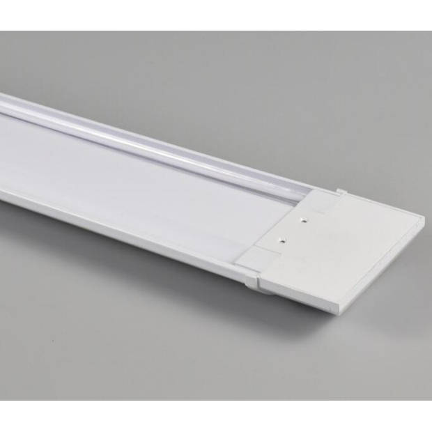 FlinQ LED Batten 4000K