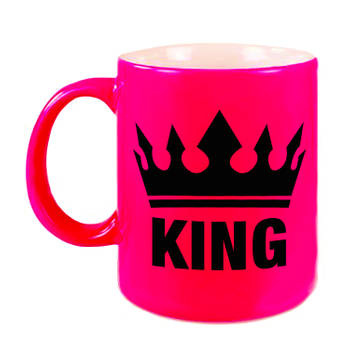 Cadeau King mok/ beker fluor neon roze met zwarte bedrukking 300 ml - feest mokken