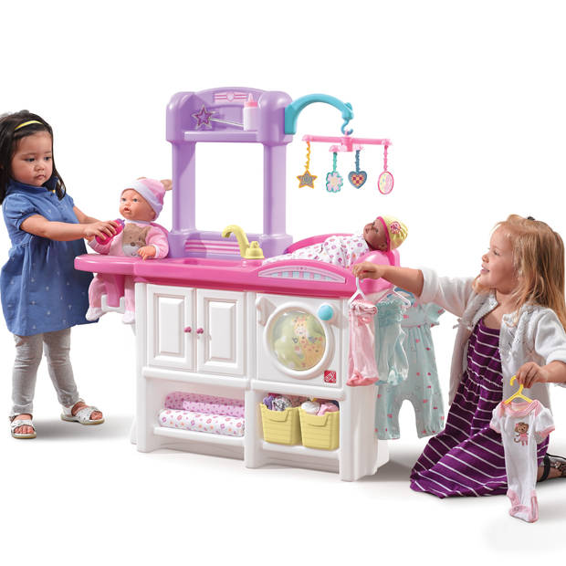 Step2 Love & Care Deluxe Nursery Kinderkamer voor poppen Met wieg, kinderzitje, wasmachine & accessoires (excl. Pop)