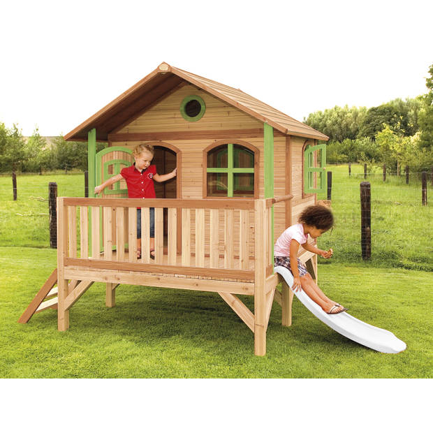 AXI Stef Speelhuis op palen & witte glijbaan Speelhuisje voor de tuin / buiten in bruin & groen van FSC hout
