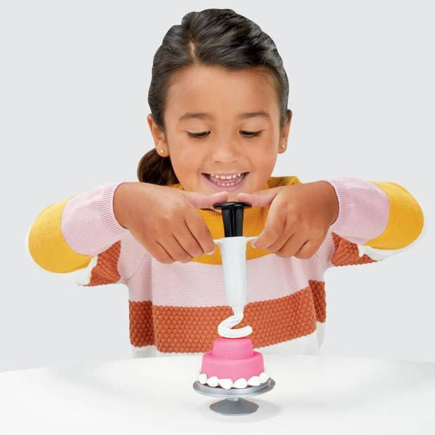 Play-Doh Keuken, De Verjaardagstaart met 5 potjes boetseerklei