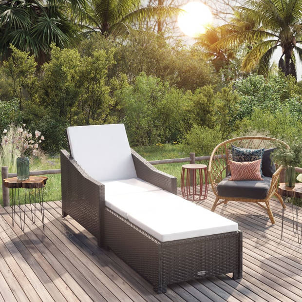 The Living Store Ligstoel Tuin Zwart - 181.5/201 x 68 x 29/45/53/63/73 cm - PE Rattan - Stof