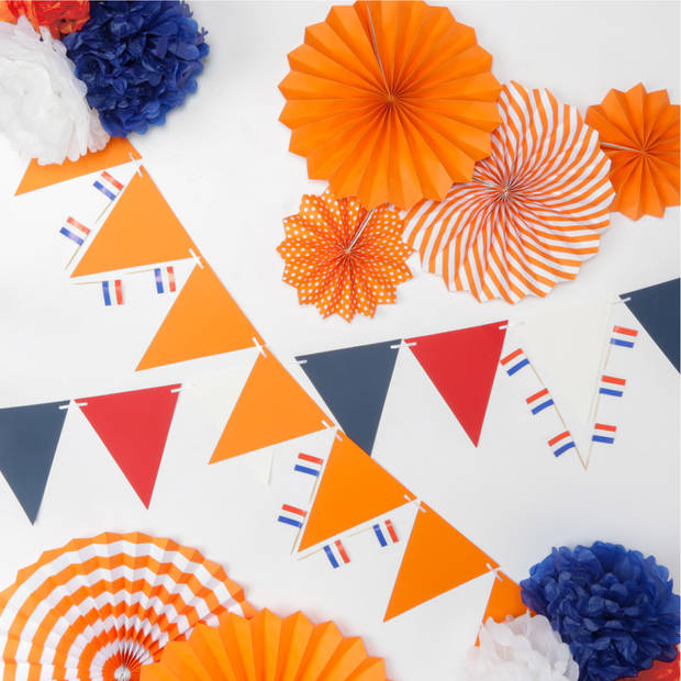 Fissaly® 119 Stuks Nederland Decoratie Set – Versiering Rood, Wit & Blauw – Koningsdag – Oranje Voetbal Thema Feest