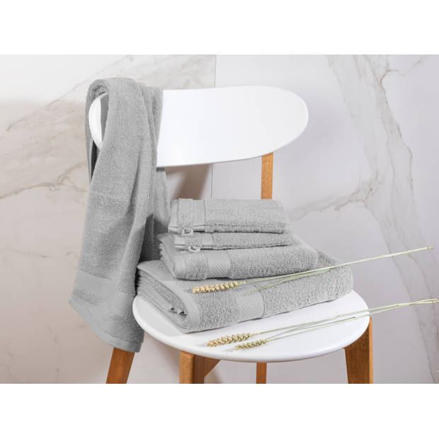 Handdoeken 30 delig set - Hotel Collectie - 100% katoen - licht grijs