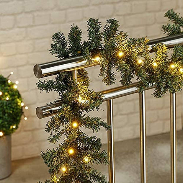 Guirlande met verlichting - Guirlande - Kerstguirlande - Kerstverlichting buiten - Kerstversiering - Kerst - 2.7 mete...