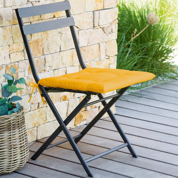 Set van 2x stuks stoelkussens voor binnen en buiten in de kleur geel 40 x 40 x 4 cm - tuinstoelkussens
