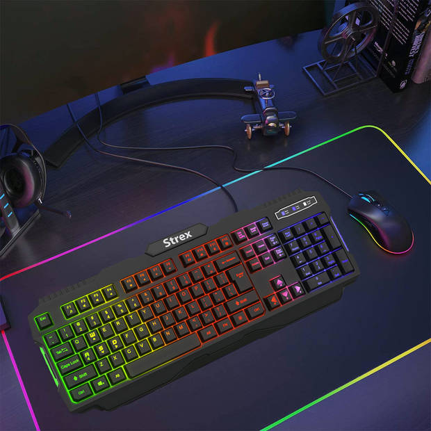 Strex Gaming Toetsenbord met LED RGB Sfeerverlichting - Qwerty - Game Toetsenbord