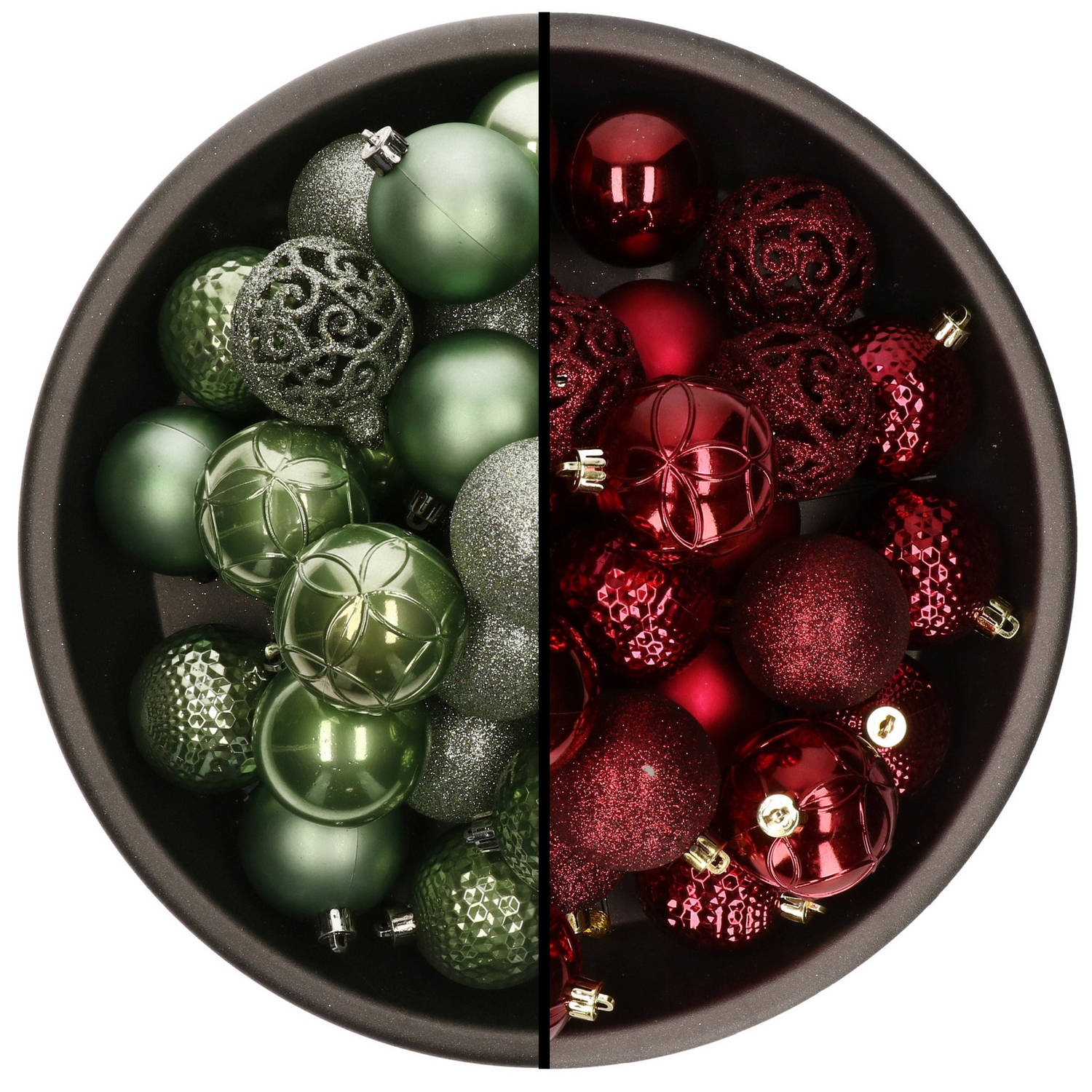 74x stuks kunststof kerstballen mix van salie groen en donkerrood 6 cm - Kerstbal
