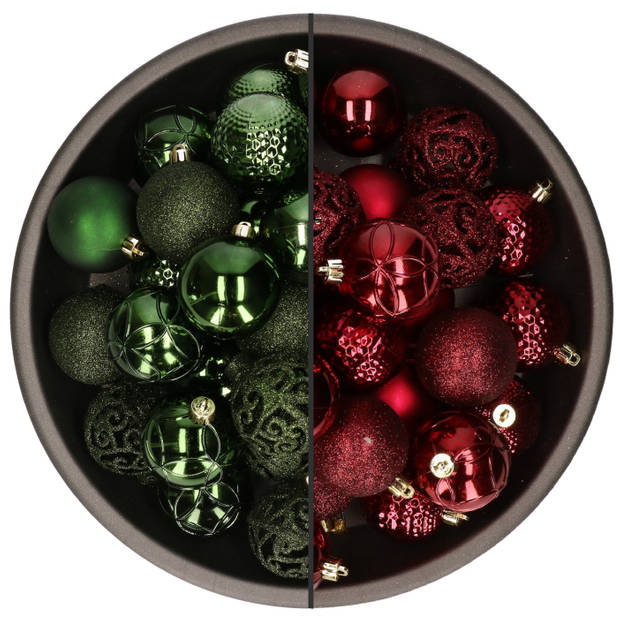 74x stuks kunststof kerstballen mix van donkerrood en donkergroen 6 cm - Kerstbal