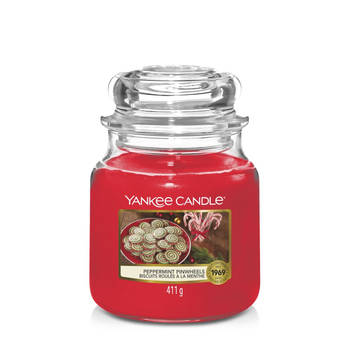 Yankee Candle Geurkaars Medium Peppermint Pinwheels - 13 cm / ø 11 cm