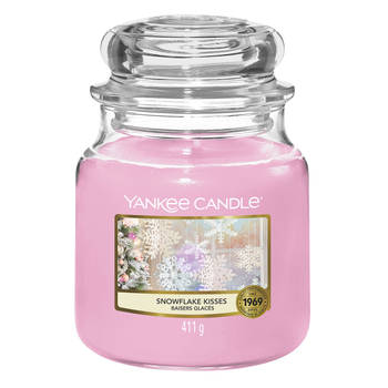 Yankee Candle Geurkaars Medium Snowflake Kisses - 13 cm / ø 11 cm