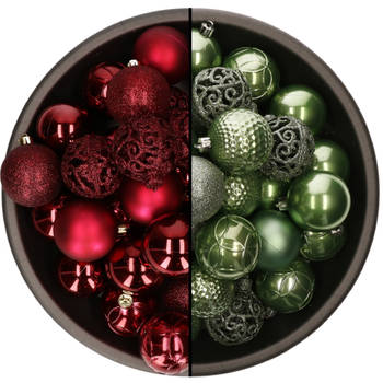 74x stuks kunststof kerstballen mix van donkerrood en salie groen 6 cm - Kerstbal