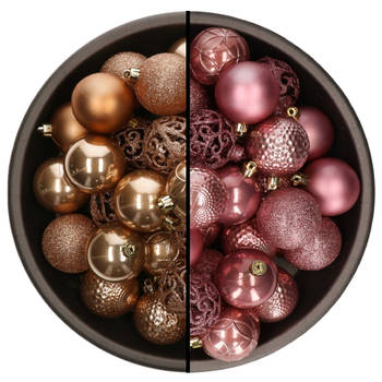 74x stuks kunststof kerstballen mix van camel bruin en velvet roze 6 cm - Kerstbal