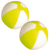 2x stuks opblaasbare zwembad strandballen plastic geel/wit 28 cm - Strandballen