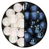 32x stuks kunststof kerstballen mix van parelmoer wit en donkerblauw 4 cm - Kerstbal