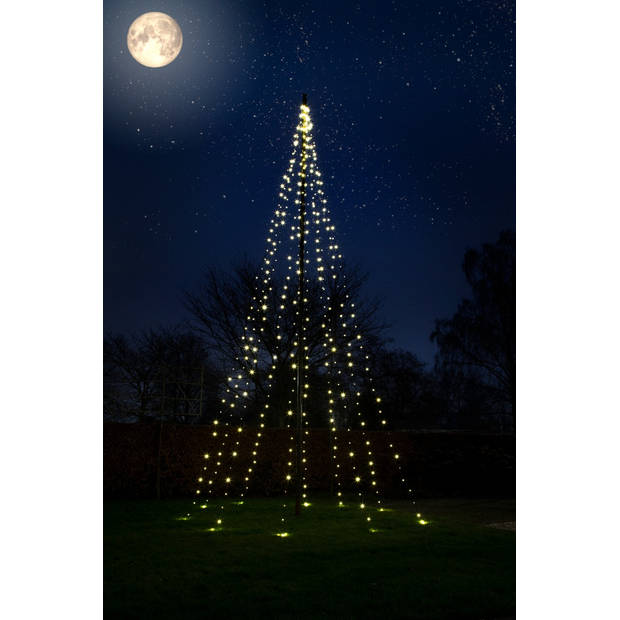 Christmas United vlaggenmast kerstboom 600cm - 360 LED