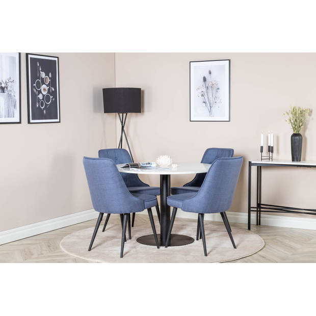 RazziaWH eethoek eetkamertafel terazzo wit en 4 Velvet Deluxe eetkamerstal blauw, zwart.