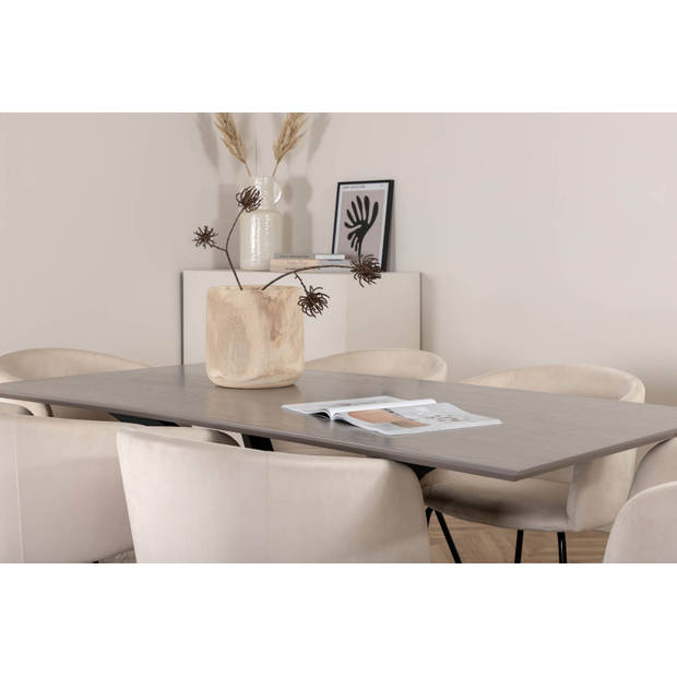 PiazzaGRBL eethoek eetkamertafel grijs en 6 Berit eetkamerstal velours beige.