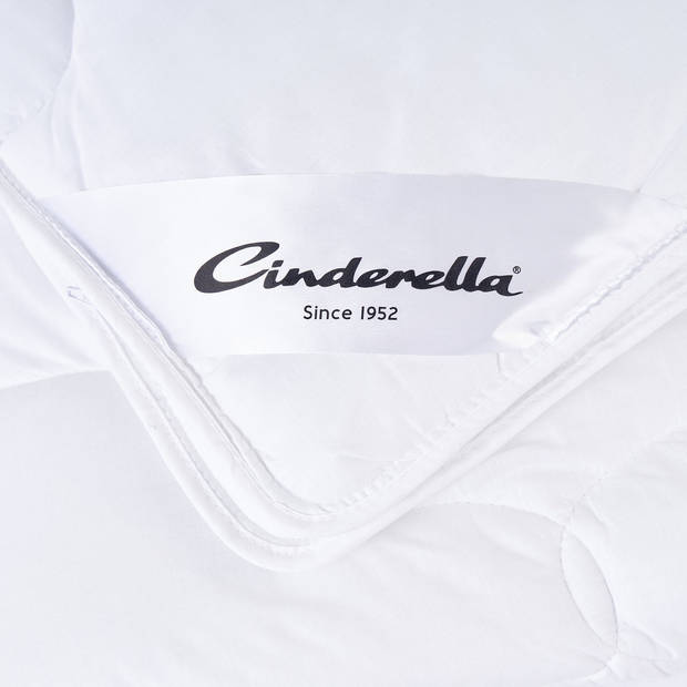 Cinderella Classic Dekbed 4 Seizoenen Thermosoft Holle Vezel - 140x220cm