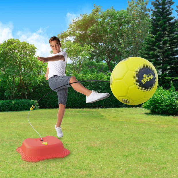 Swingball Reflex Voetbaltrainer met All Surface Basis Rood/Geel