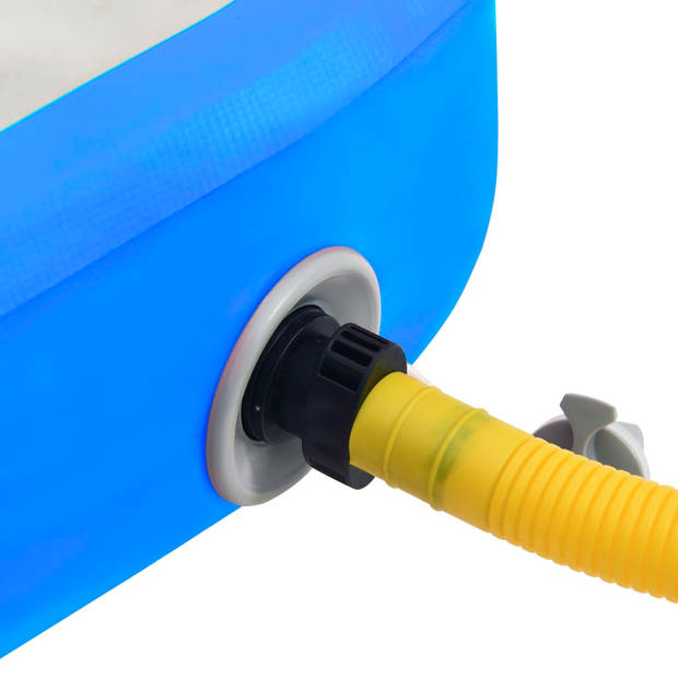 vidaXL Gymnastiekmat met pomp opblaasbaar 800x100x20 cm PVC blauw