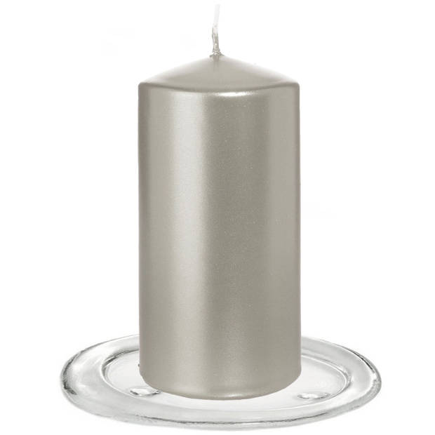 Trend Candles - Stompkaarsen met glazen onderzetters set van 2x stuks - zilver metallic 6 x 12 cm - Stompkaarsen