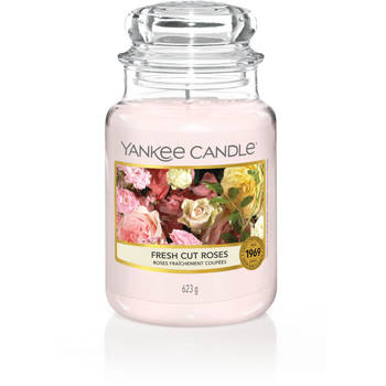 Yankee Candle Geurkaars Large Fresh Cut Roses - 17 cm / ø 11 cm