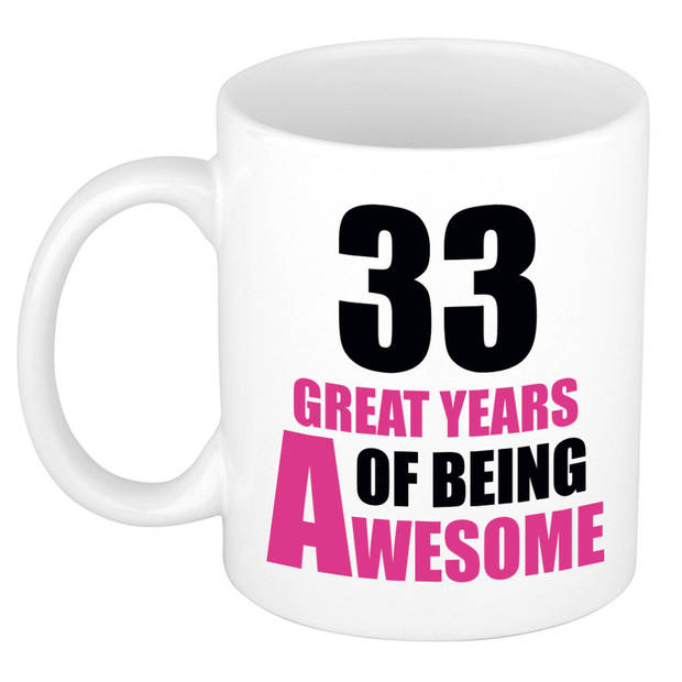 33 great years of being awesome cadeau mok / beker wit en roze - verjaardagscadeau 33 jaar - feest mokken