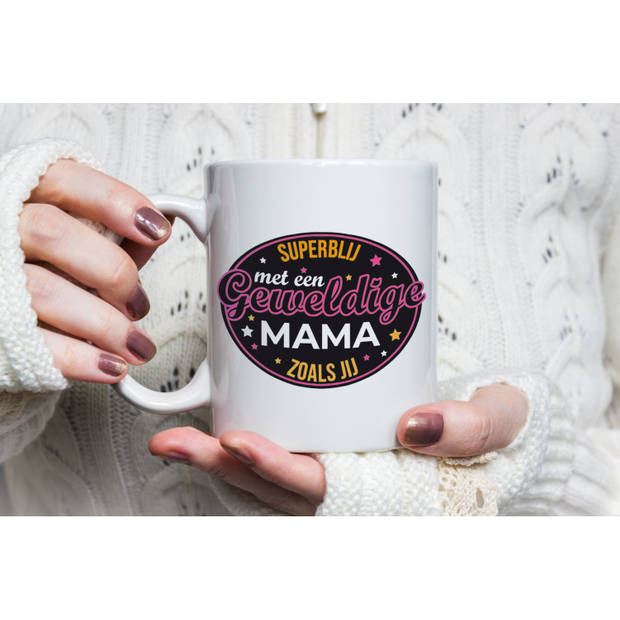 Superblij met mama cadeau mok / beker wit - kado Moederdag / verjaardag - feest mokken