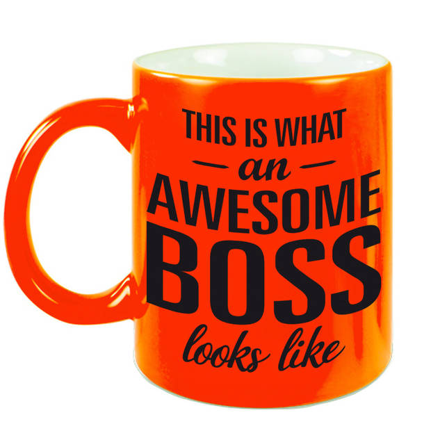 Awesome boss fluor oranje cadeau mok / beker voor werkgever 330 ml - feest mokken