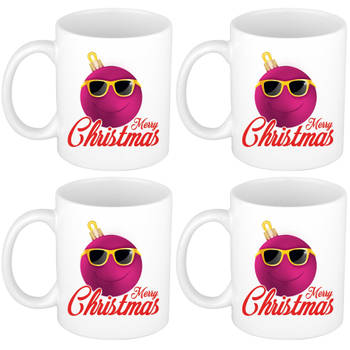 Set van 4x stuks kerstcadeau mokken / bekers Merry Christmas roze smiley kerstbal 300 ml - Bekers