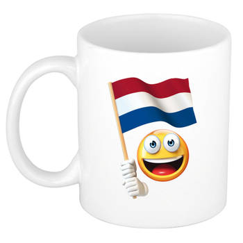 Mok/ beker wit smiley vlag Nederland 300 ml - feest mokken