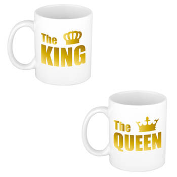 The queen en the king cadeau mok / beker wit met gouden tekst en kroon 300 ml - feest mokken