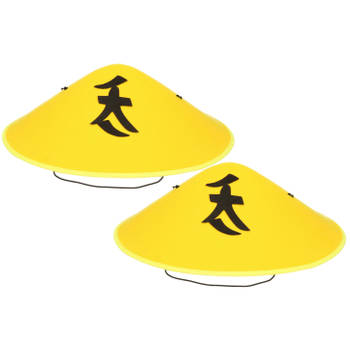 2x Chinese Aziatische hoed geel verkleed accessoire - Verkleedhoofddeksels