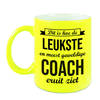 Leukste en meest geweldige coach cadeau mok / beker neon geel 330 ml - cadeau trainer - feest mokken