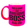 Awesome boss fluor roze cadeau mok / beker voor werkgever 330 ml - feest mokken