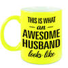 Awesome husband / echtgenoot fluor gele cadeau mok / verjaardag beker 330 ml - feest mokken