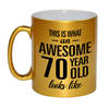 Gouden Awesome 70 year cadeau mok / verjaardag beker 330 ml - feest mokken
