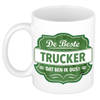 De beste trucker / vrachtwagenchauffeur cadeau mok / beker wit met groen embleem 300 ml - feest mokken