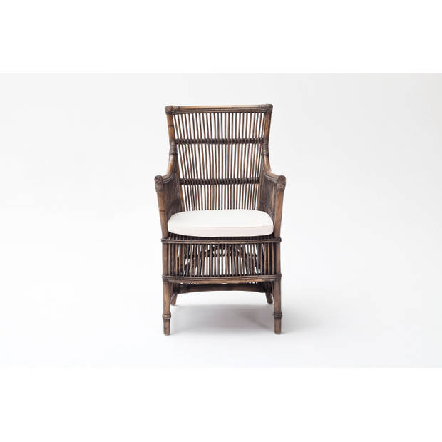 2 x Duchess fauteuil in bruin rotan.