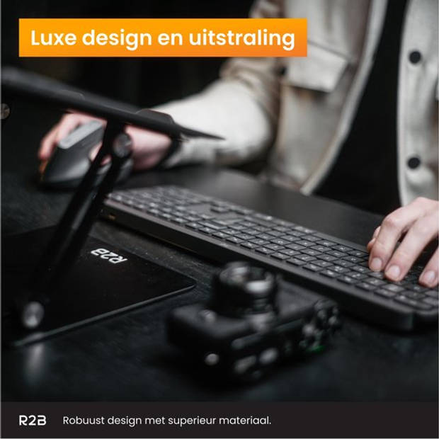 R2B Laptop standaard Verstelbaar en Opvouwbaar - Zwart - 10 t/m 17 inch - Laptop Verhoger- Tablet Standaard -Laptoptafel