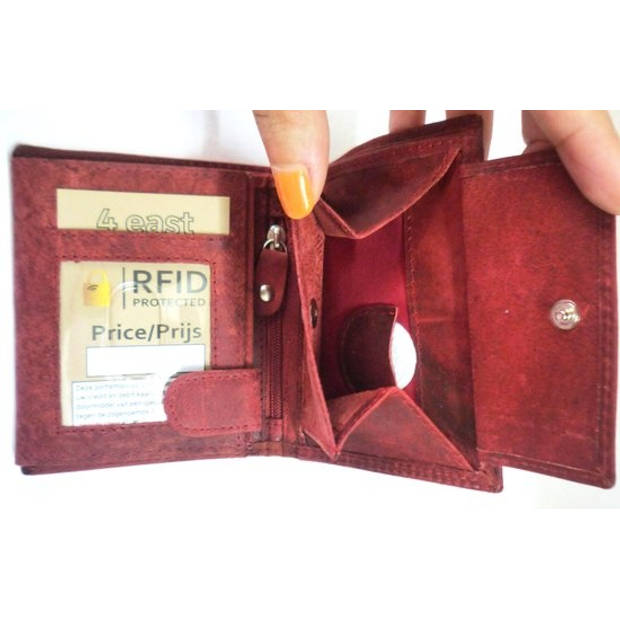 Compacte Rode Lederen Billfold Portemonnee van 4 East - 9x2x11 cm - 14 Creditcardvakjes - Muntenvak - Compact Formaat -