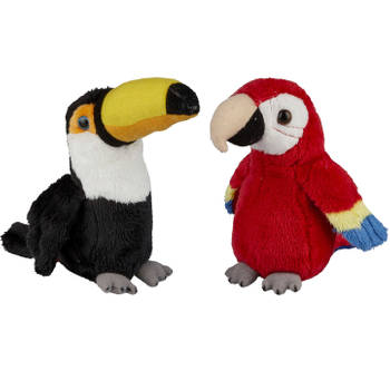 Tropische vogels pluche knuffels 2x stuks - Rode Macaw Papegaai en Toekan van 15 cm - Vogel knuffels