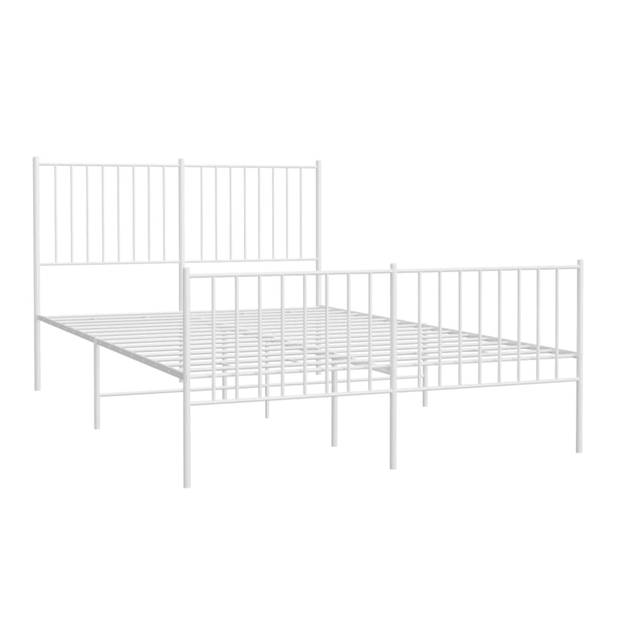 vidaXL Bedframe met hoofd- en voeteneinde metaal wit 140x190 cm