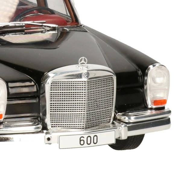 Modelauto/schaalmodel Mercedes-Benz 600 1969 schaal 1:18/34 x 11 x 8 cm - Speelgoed auto's